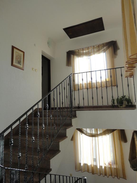 Mira Apartment